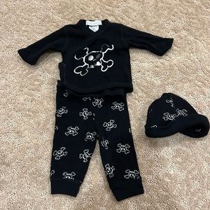 Little mosh skeleton newborn outfit